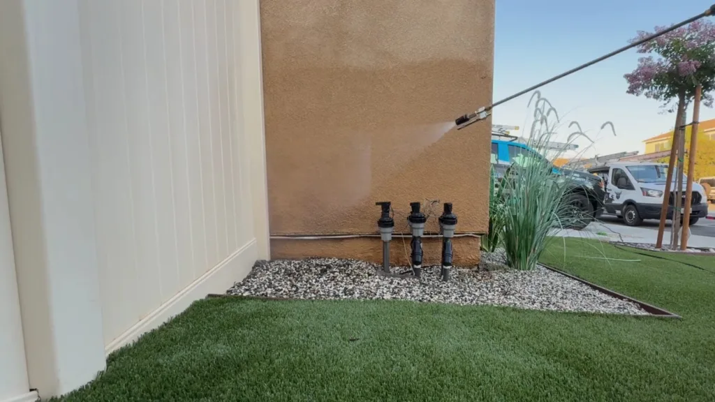 stucco cleaning